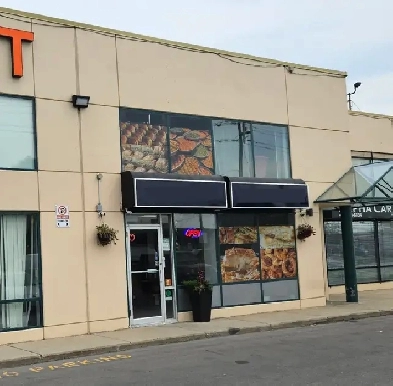 OFFICE W/2 ROOMS FOR LEASE $1,450 TORONTO (Keele/Finch)