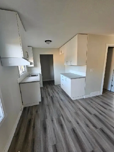Newly Reno'd Duplex in North Battleford across from BUH for rent