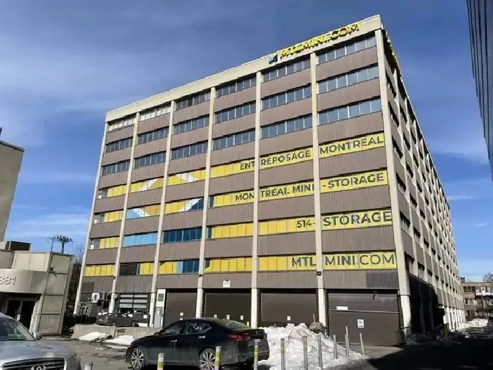 (12.5pi2) Entrepot de 12.5 pc Montreal Sur Ferrier Montréal