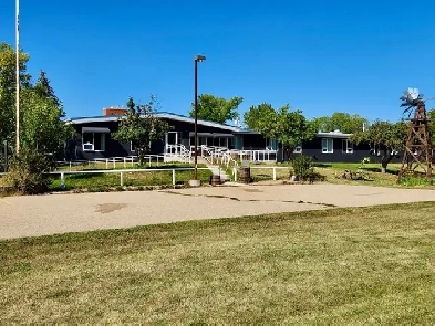 Bashaw: Seniors Lodge & Housing Opportunity