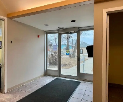 Commercial Office & Training Space for Lease – 431 Thames Avenue