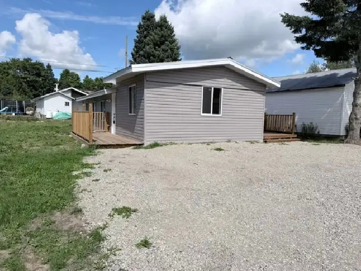 2 bedroom House