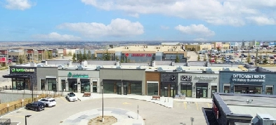 RETAIL STORE FOR LEASE-SHOPPES AT BEACON HILL,11877 Sarcee Trail