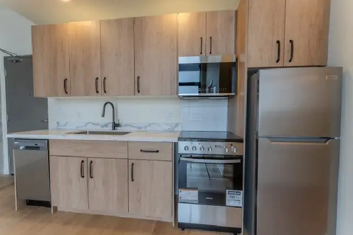 Unit 204 - 11 Robert St - 1 Bedroom 1 Bathroom