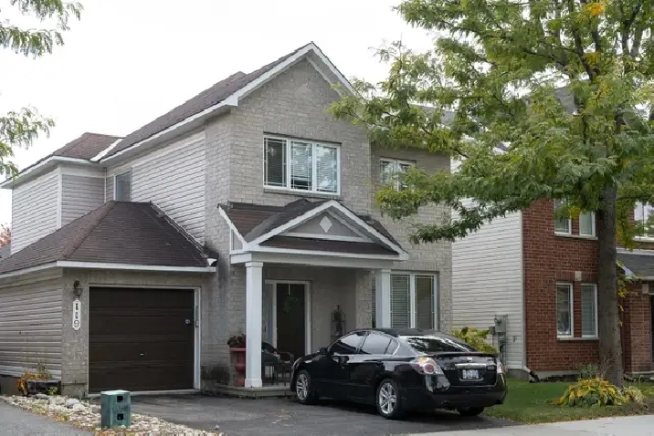Spacious Single Home for Rent -119 Ashmore Drive, Ottawa,