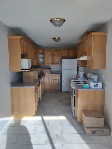 In Merritt 3 bed 2 bath for $2100   Utilities