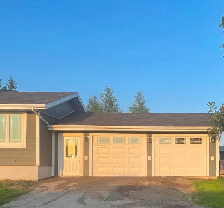 Spacious 3   2 Bedroom House for Sale