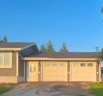 Spacious 3   2 Bedroom House for Sale