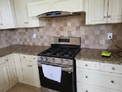 House for Rent in Stoney Creek