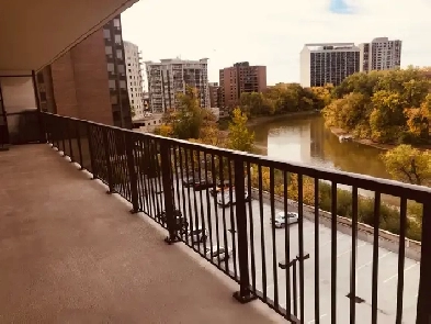 Luxury condo on Wellington Crescent