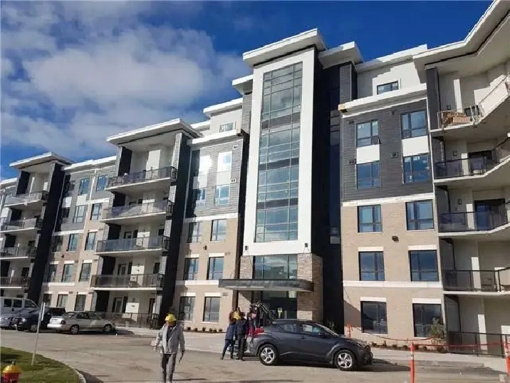 Milton Beautiful 2 bedroom Fully Renovated Condo for rent