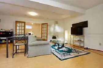 1-BR Bungalow Guest Suite Sep. Entrance – Utilities Inc