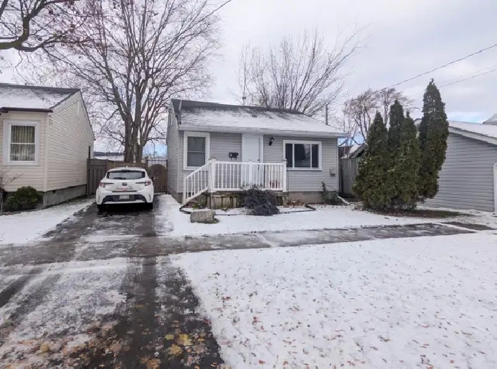 34 Aberdeen Court, Fort Erie - 2 Bedroom House