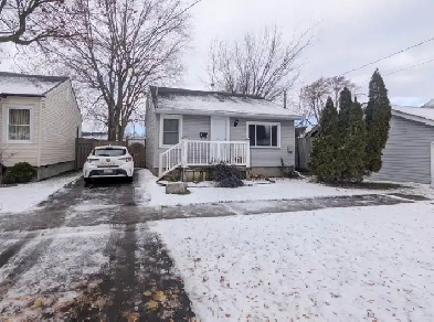 34 Aberdeen Court, Fort Erie - 2 Bedroom House