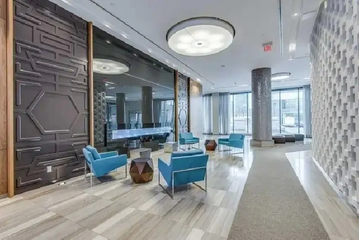 Luxurious Condo 1 Bedroom   1 Bath. Parking, Locker.
