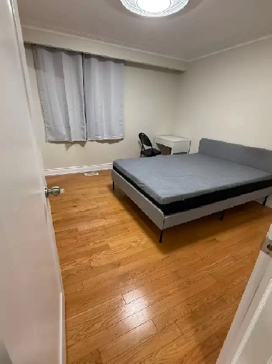 Private room for Rent - Scarborough