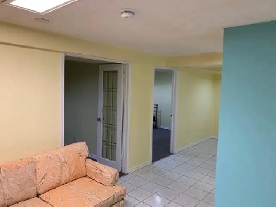 Middlefield and Steeles 2 Bedroom Apartment
