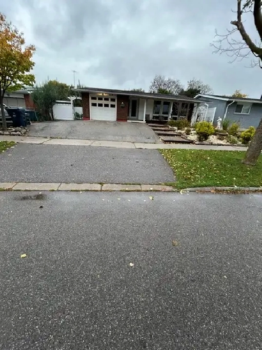 Fully Furnished 2BD basement apartment in Etobicoke