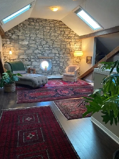 3 level gorgeous LOFT-385 Woolwich St - $2150 INCL DEC or JAN1st
