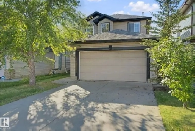 Residential: 4 Bed Ellerslie Home Backing Green Belt, Big Deck