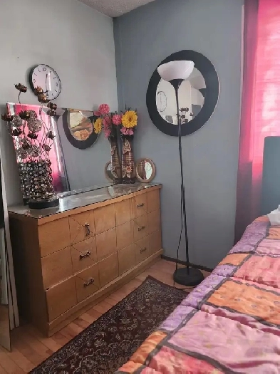 NE Room for Rent