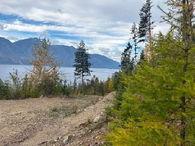 Live the Dream on Incredible Kootenay Lake BC