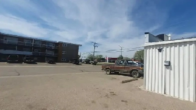 COMMERCIAL GARAGE / WORKSHOP FOR RENT – ESTEVAN (~2,000 SQ FT)