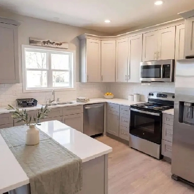 ️ Single Room for Rent — Downtown Hamilton, Ontario