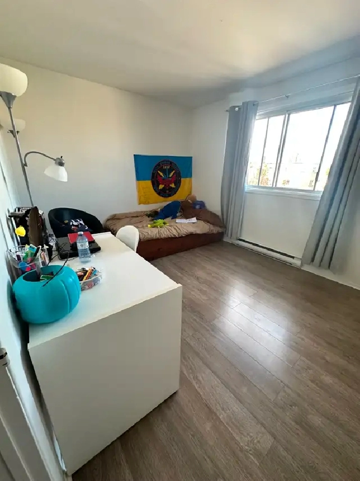 Photo 10