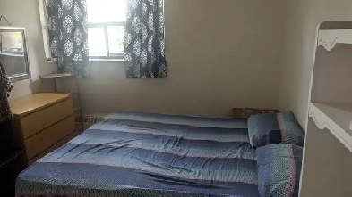 1 bedroom for rent for $1000/- for single nonsmoking female only