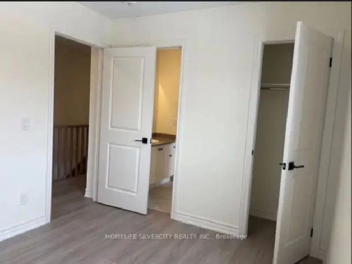 Rooms for rent