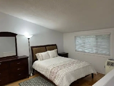 master bedroom private bathroom