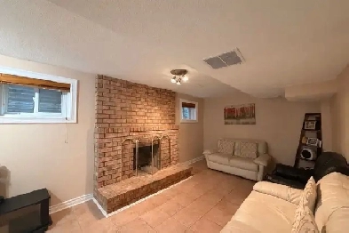 2 bedroom basement for Rent Oakville