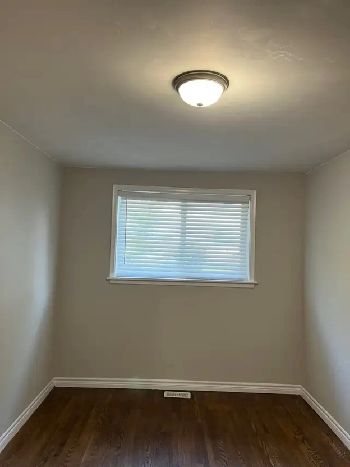 Room for Rent in Brampton