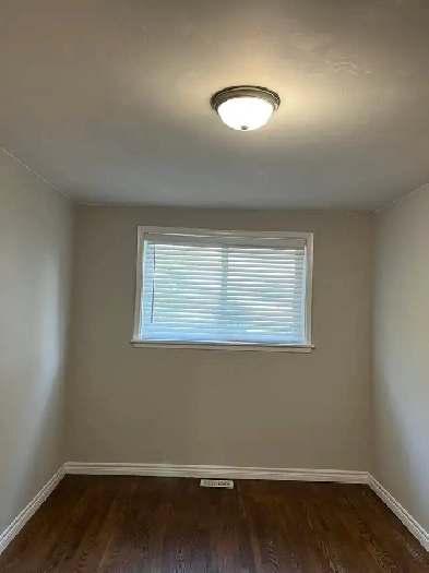 Room for Rent in Brampton