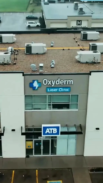 Treatment Room for Rent - Oxyderm Laser Clinic, $1200/mo
