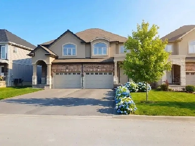 Luxury 4-Bedroom Home with Finished Basement & Garage