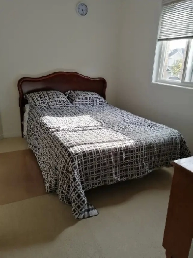 Private Room for Rent- (Brampton) Ont.
