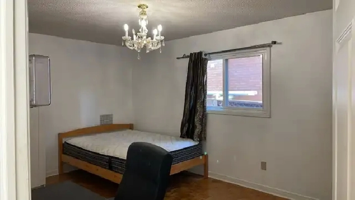 main floor room for rent