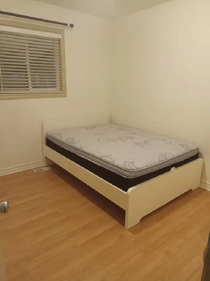Room available for rent, all included $650/m