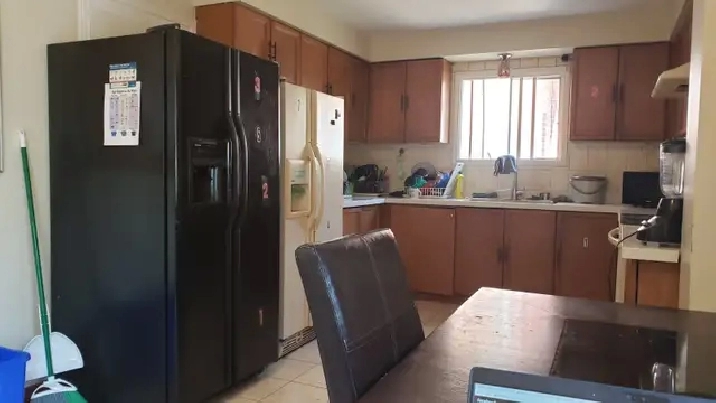 Private Bed Room $700 (steeles and Hurontario)
