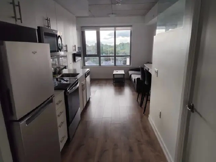 Unity Point (Queen's U, Kingston ON) apartment room sublet/rent