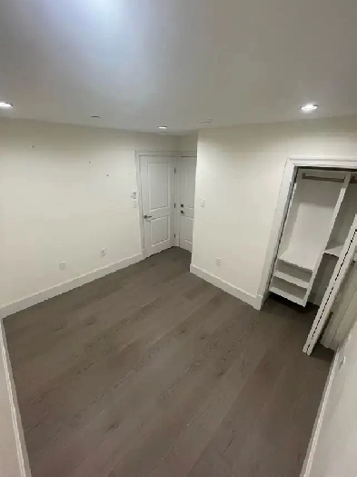2 Rooms Available for rent
