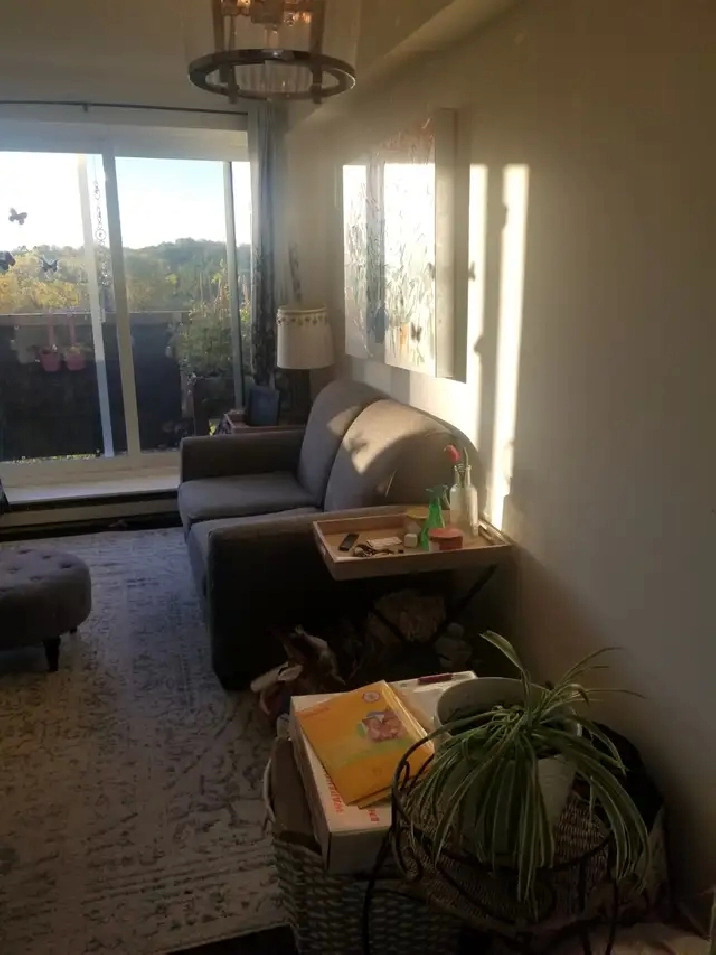 Condo for Rent 503-144 Queen Street Bowmanville Ontario L1C 1M9