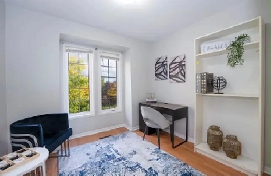 ROOMS FOR RENT IN BRAMPTON – NEAR MOUNT PLEASANT GO STATION