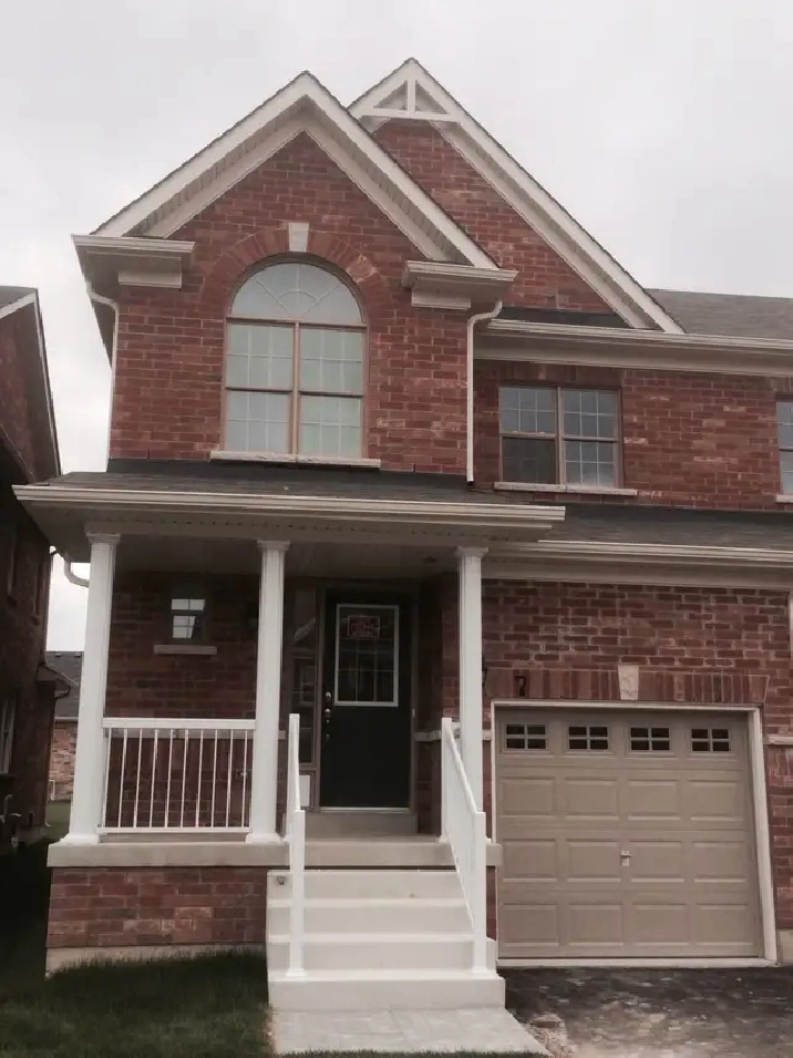 3 Bedroom House in Niagara on the Green (Niagara on the Lake)