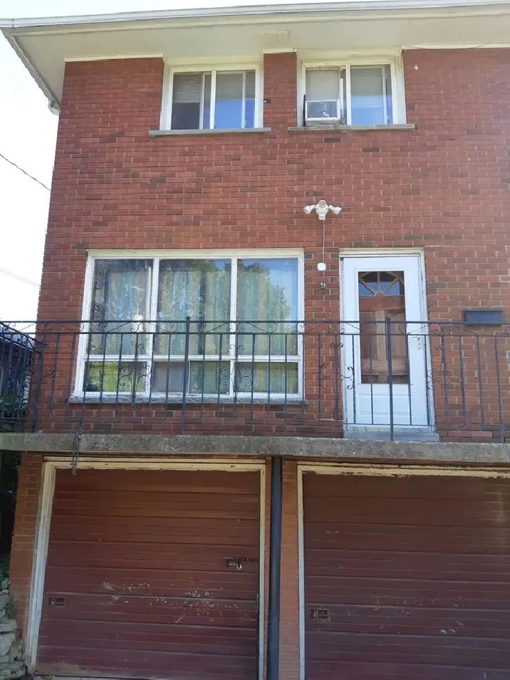 Room for Rent near McMaster University