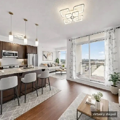 $479,900 | 1 Den Condo w/ Parking & Locker | Vaughan Woodbridge