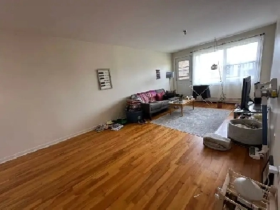 1 BEDROOM INCLUDES HEAT, HOT WATER, BALCONY