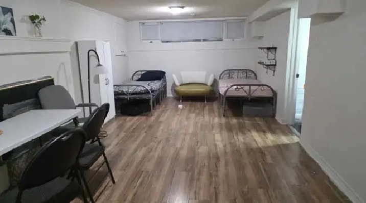 Basement room available for rent in Scarborough from 1st of Nov